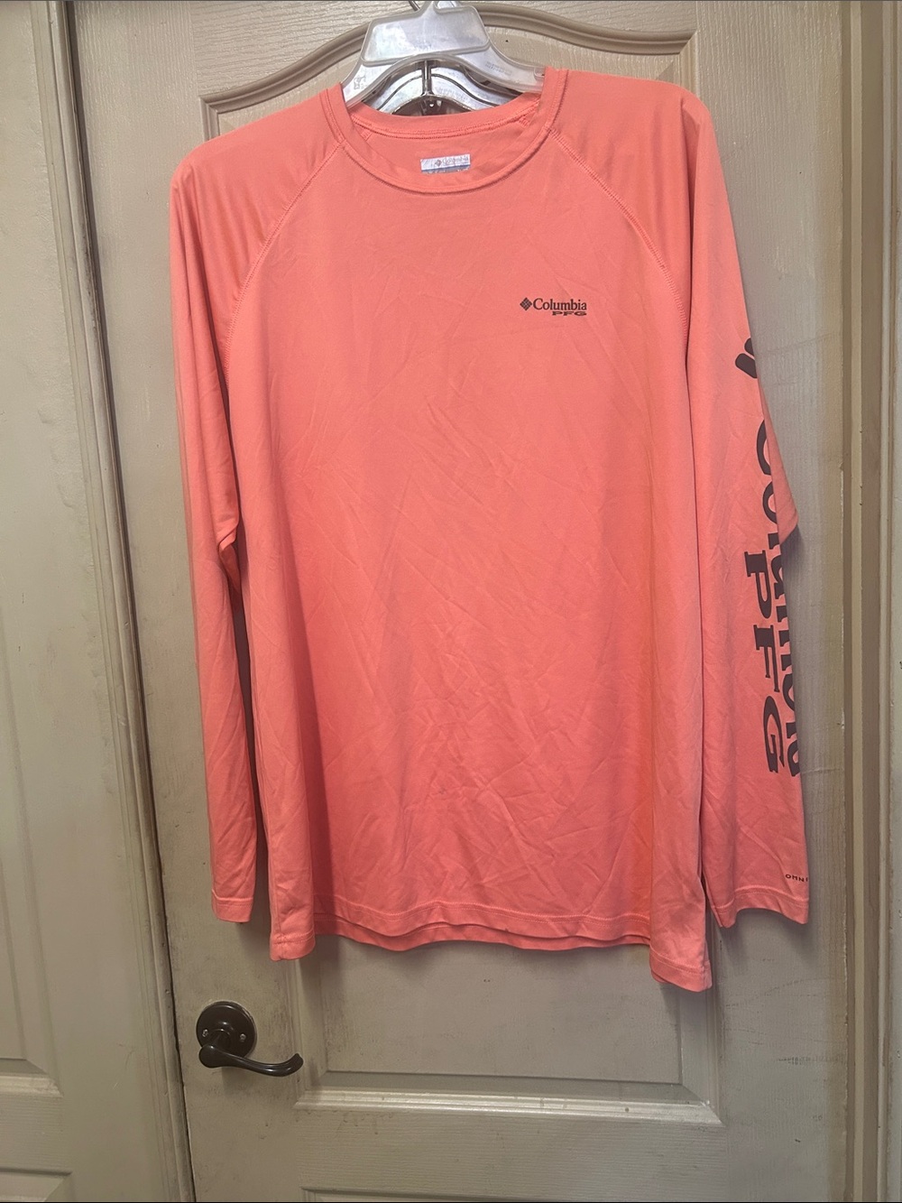 Columbia Men’s Long-Sleeve Swim Rash Guard — Coral Pink OLIMB